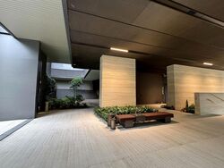 19 Nassim (D10), Apartment #521376501